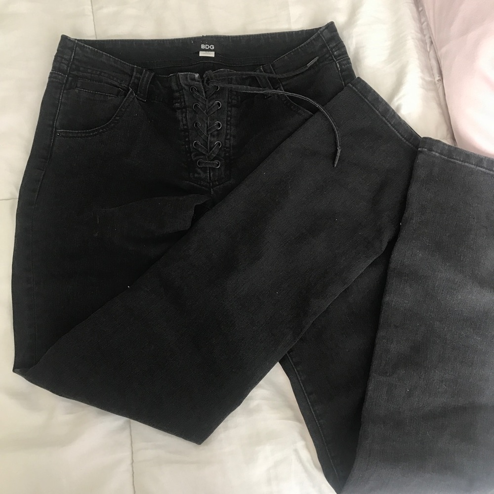 Lace up black washed BDG jeans!
